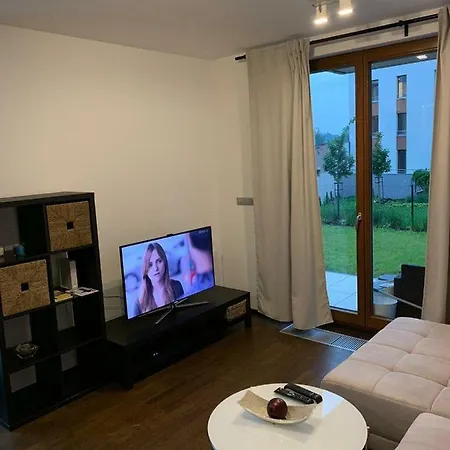 Sunny With Big Private Terrace & Bbq By Easybnb פראג